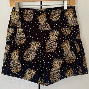 Constantly Varied Gear (CVG) Fineapple Shorts 5in